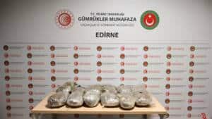 Gümrük Muhafaza Operasyonları ile 21,8 Milyar TL Değerinde Kaçak Eşya ve Uyuşturucu Ele Geçirildi