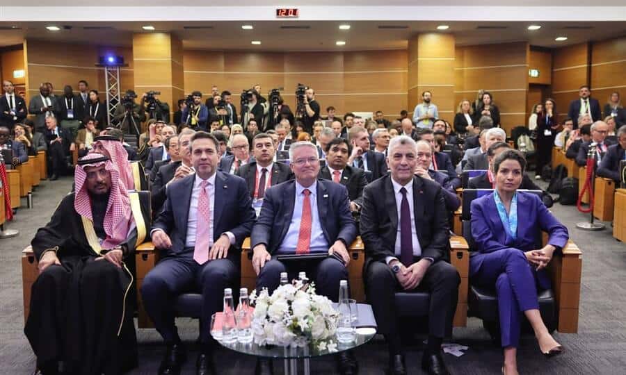 Kritik Minerallerin Sanayi ve Ticaret Zincirine Etkisi: Türkiye’den Çözüm Vurgusu